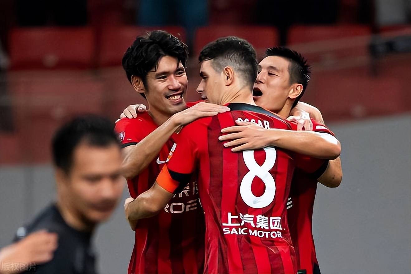 开云-窗口期欧冠传出新动向；上海海港远射贴柱；管理层表态：管理层满意；数据趋势出现新变化(上海海港最新新闻最新消息)